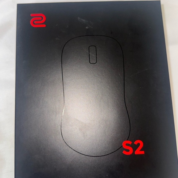 Factory sealed BenQ Zowie wired S2 Black Gaming Mouse for E sports - Picture 2 of 5